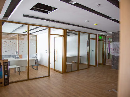 KIA Show room - Image 9